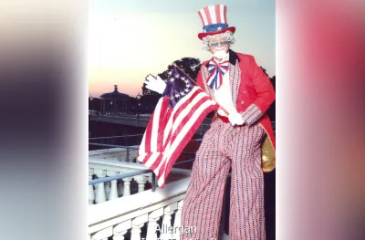 Stilt Walkers option from Party Pros East Coast