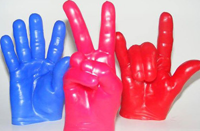 crafts-wax-hands
